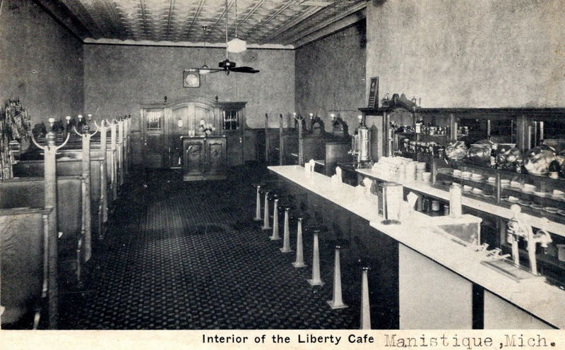 Liberty Cafe (Boardwalk Bar & Grill) - Vintage Postcard
